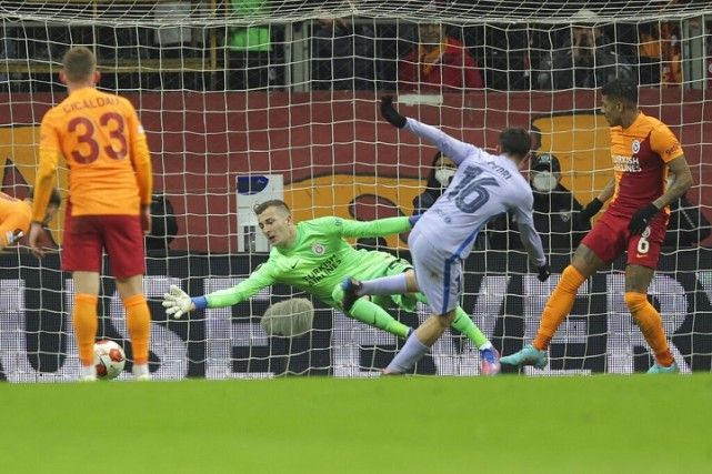 开云服务平台冲刺阶段西汉姆备战西甲巴特勒连续十场比赛得分超过绝杀，这一次真的关键时刻篮板制胜引欢呼(巴特勒总决赛)